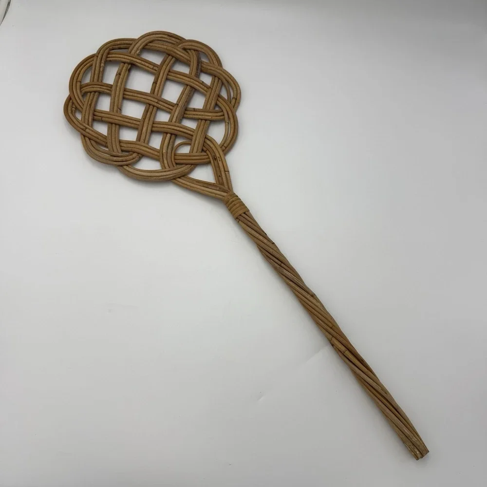 Vtg Rattan Carpet Beater Wicker Reed Rug Paddle Wall Decor Cleaning Tool Farm
